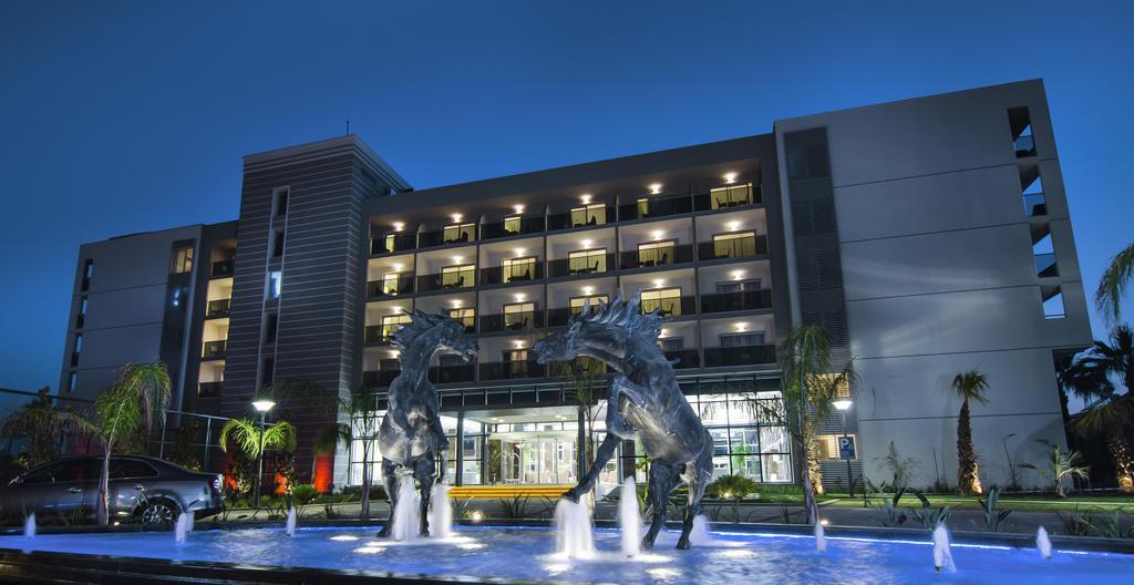 Palm Wings Kusadasi Beach Resort&Spa Exterior foto